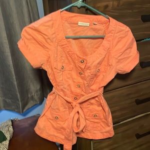 Peach button up shirt. Size Xs.
